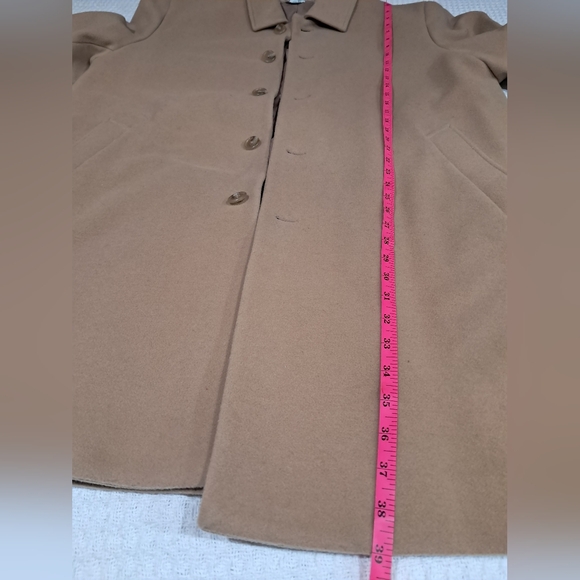 Lands' End 100% Wool Women's Camel Overcoat - Size 44 - Picture 3 of 16